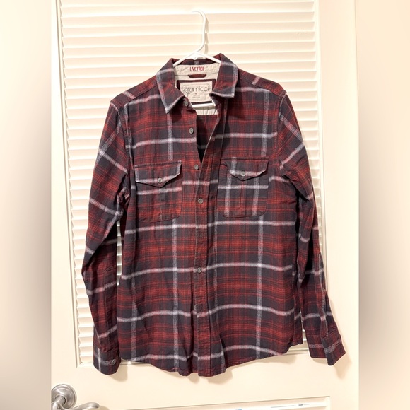 Casual Red and Gray Warm Flannel with Classic Collar - Picture 1 of 2